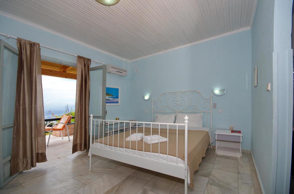Liokorni Village Gaios Room photo