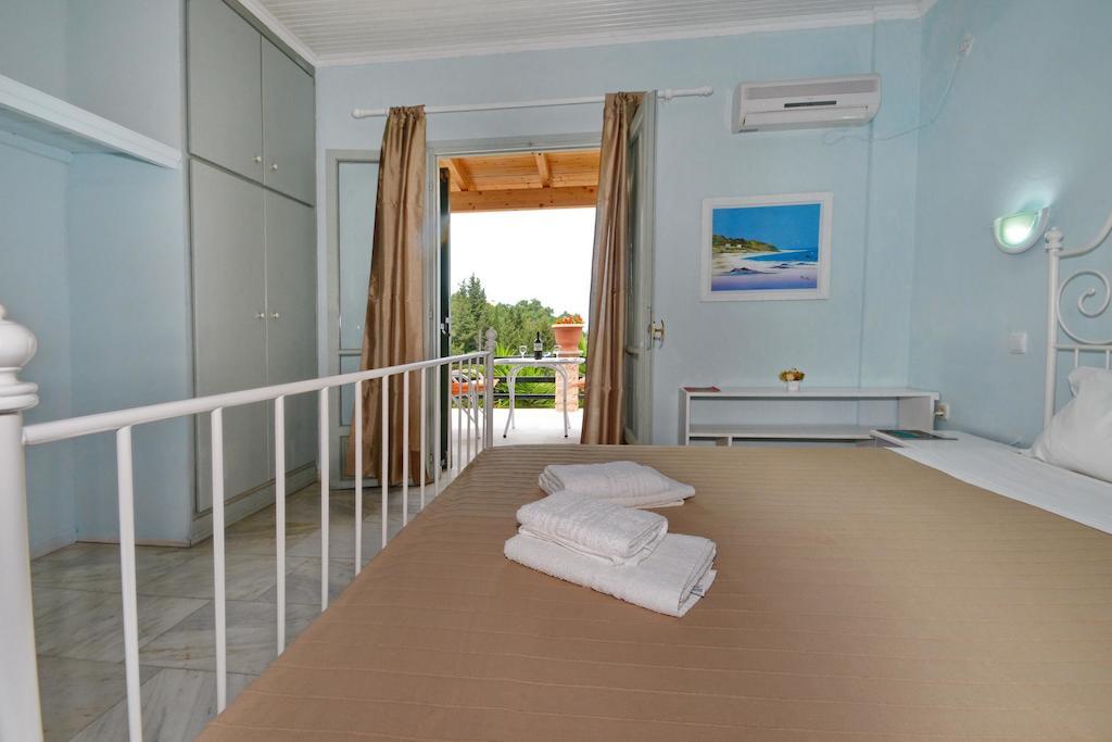 Liokorni Village Gaios Room photo